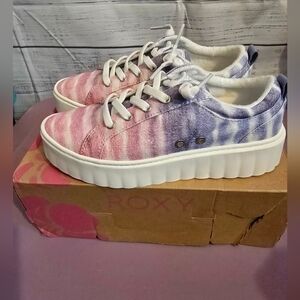 Roxy tie-dye purple and pick platform slip on sneakers new womans size 7